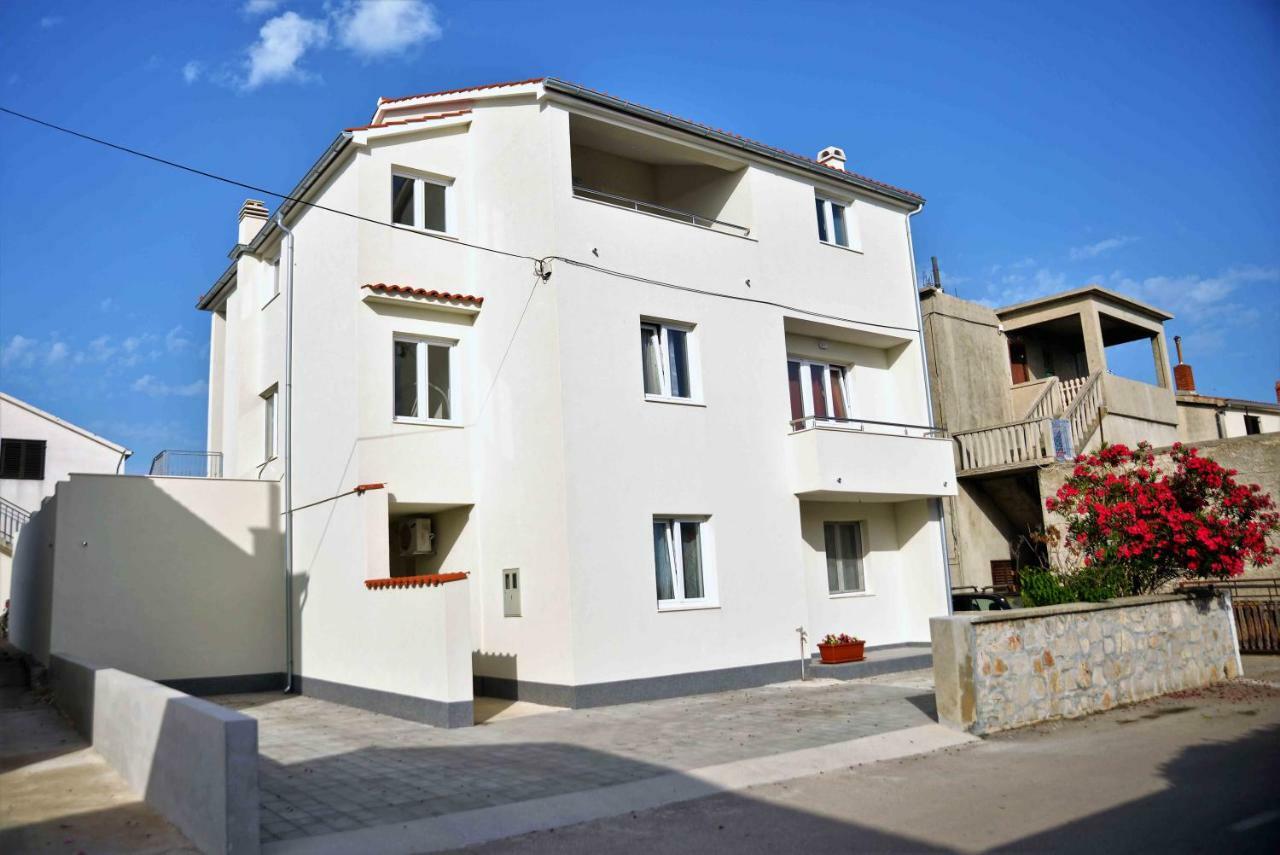 Apartments Enida Betina  Buitenkant foto